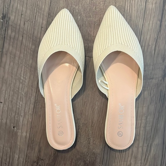 Shoes - Beige Mules, Size 10